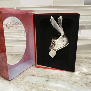 Baby  Shoe  with Heart Charm Ornament